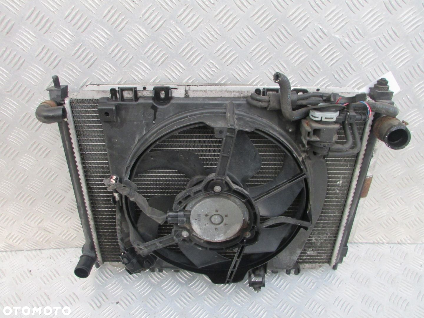 CHŁODNICA WODY WENTYLATOR NISSAN NOTE 1.5DCI 08R - 3