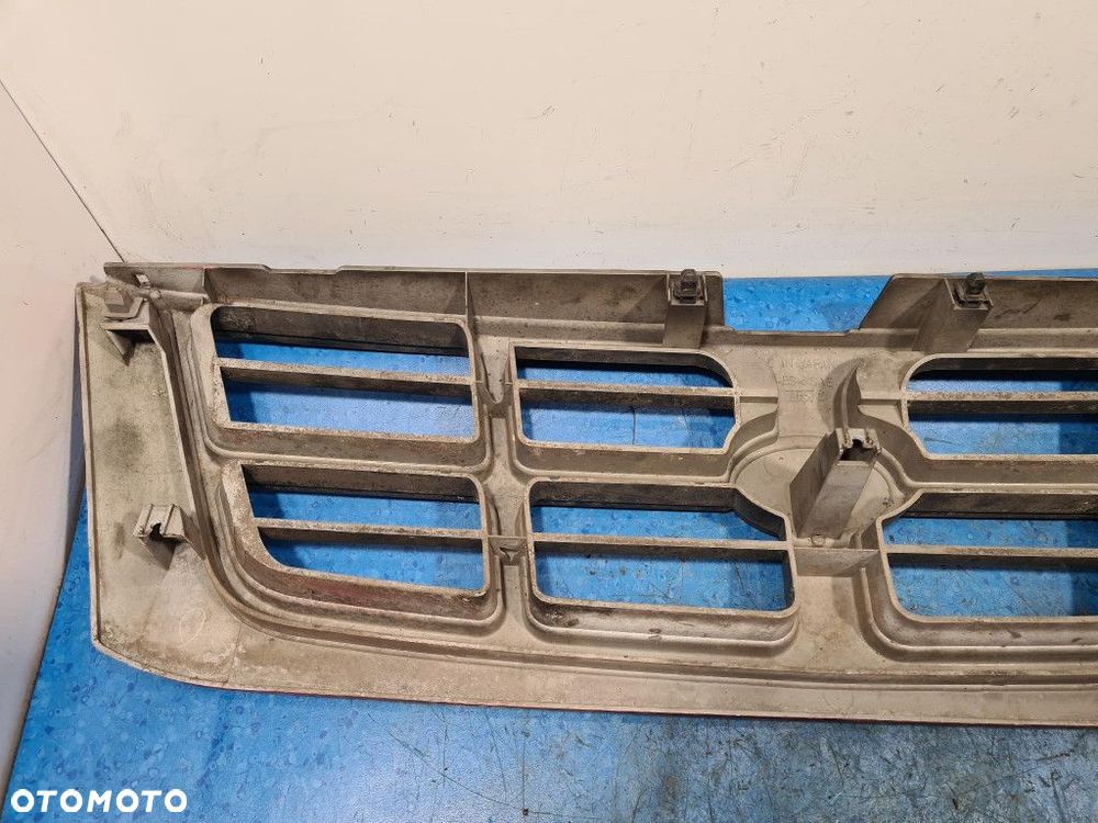 SUBARU FORESTER I ATRAPA GRILL - 6