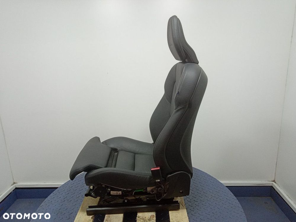 VOLVO XC60 II 17- FOTEL PASAŻERA PRAWY INSCRIPTION SKÓRA - 6