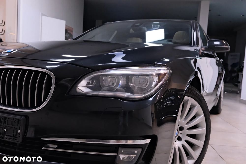 BMW Seria 7 730d Edition Exclusive - 20
