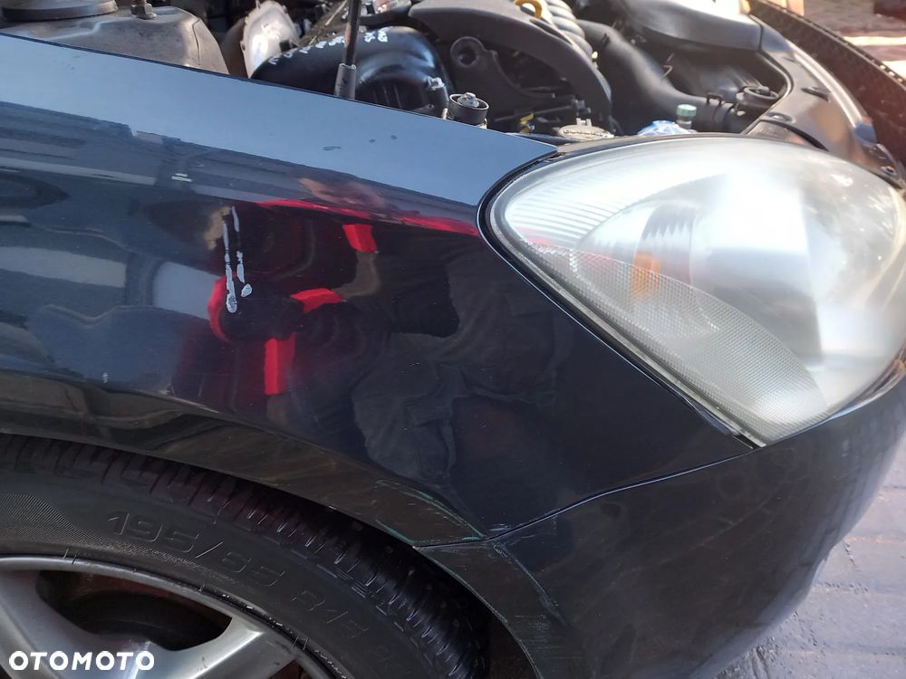 KIA CEED BŁOTNIK PRAWY PRZEDNI PRAWY PRZÓD KOLOR: 1K - 2