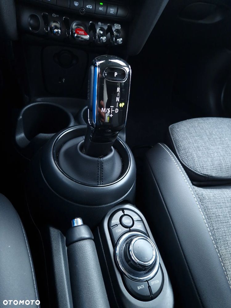 MINI Cooper Classic Trim - 29