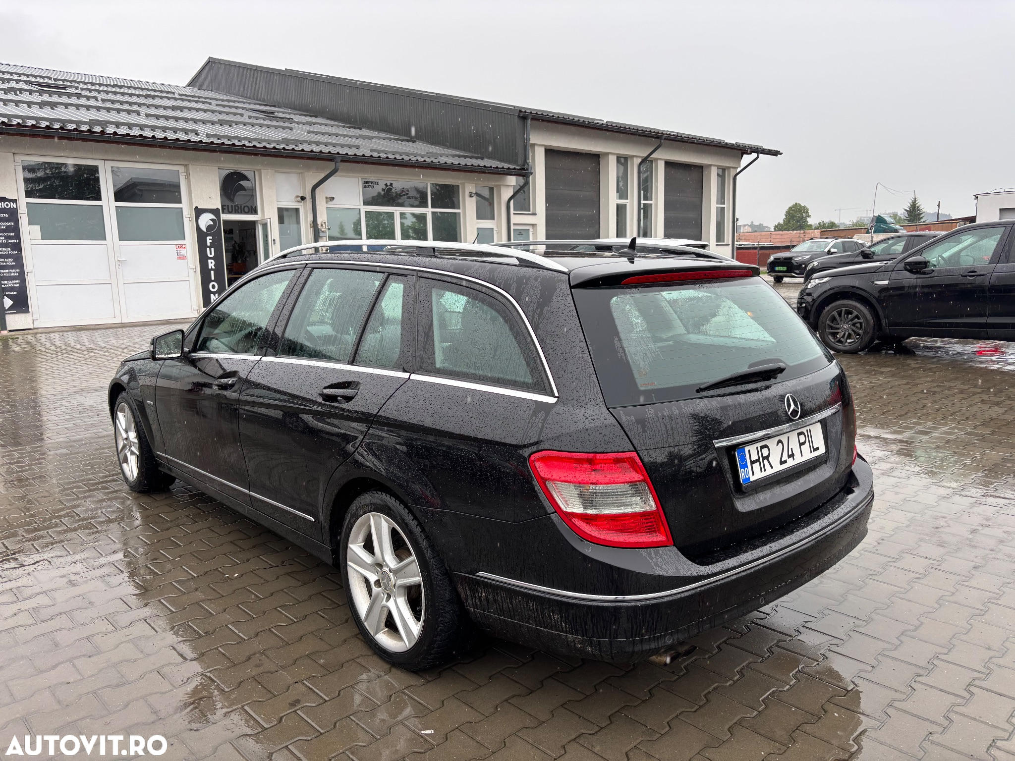 Mercedes-Benz C - 13