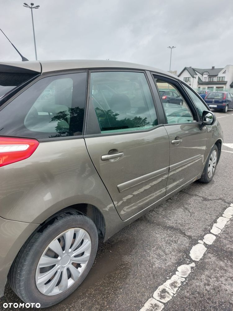 Citroën C4 Picasso - 6