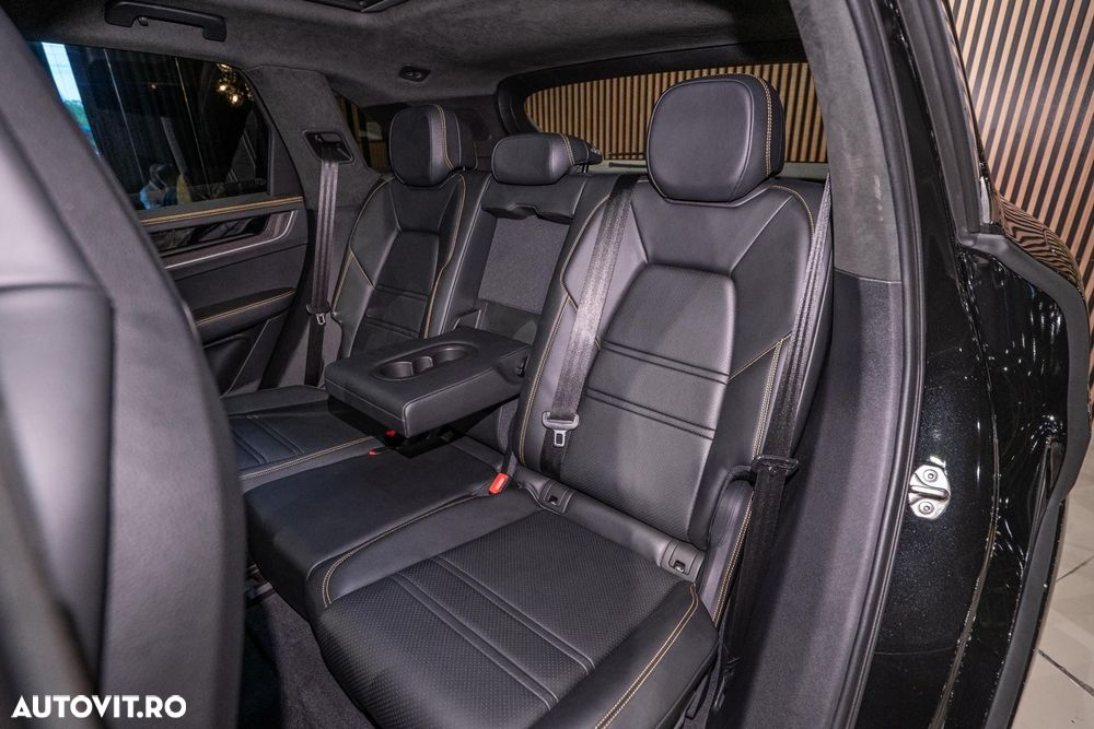 Porsche Cayenne Turbo E-Hybrid - 38