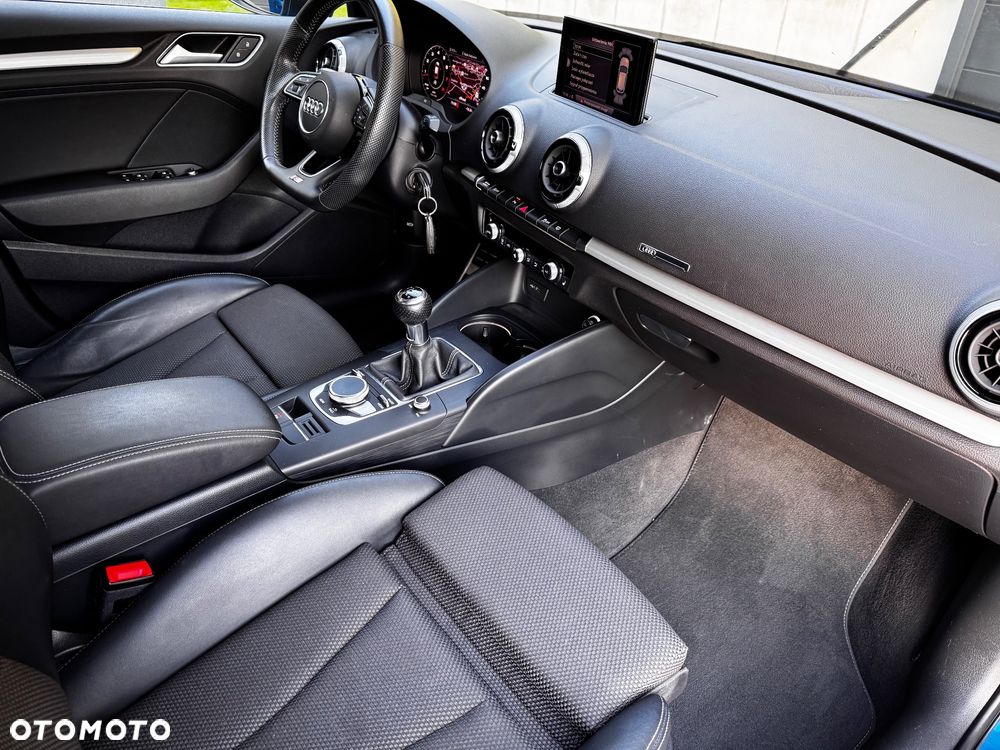 Audi A3 Sportback 35 TFSI S tronic S line - 24