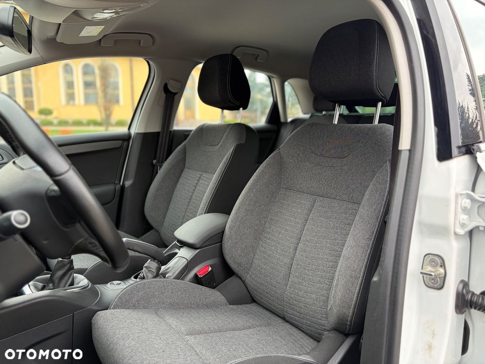 Citroën C4 PureTech 130 Stop & Start Attraction - 16