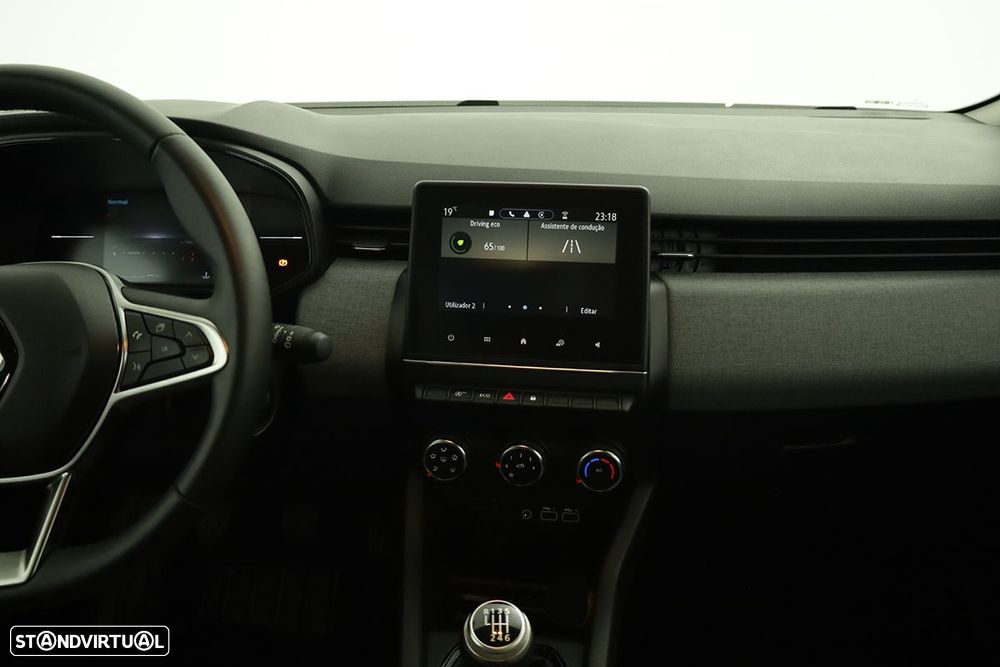 Renault Clio 1.0 TCe Evolution - 9