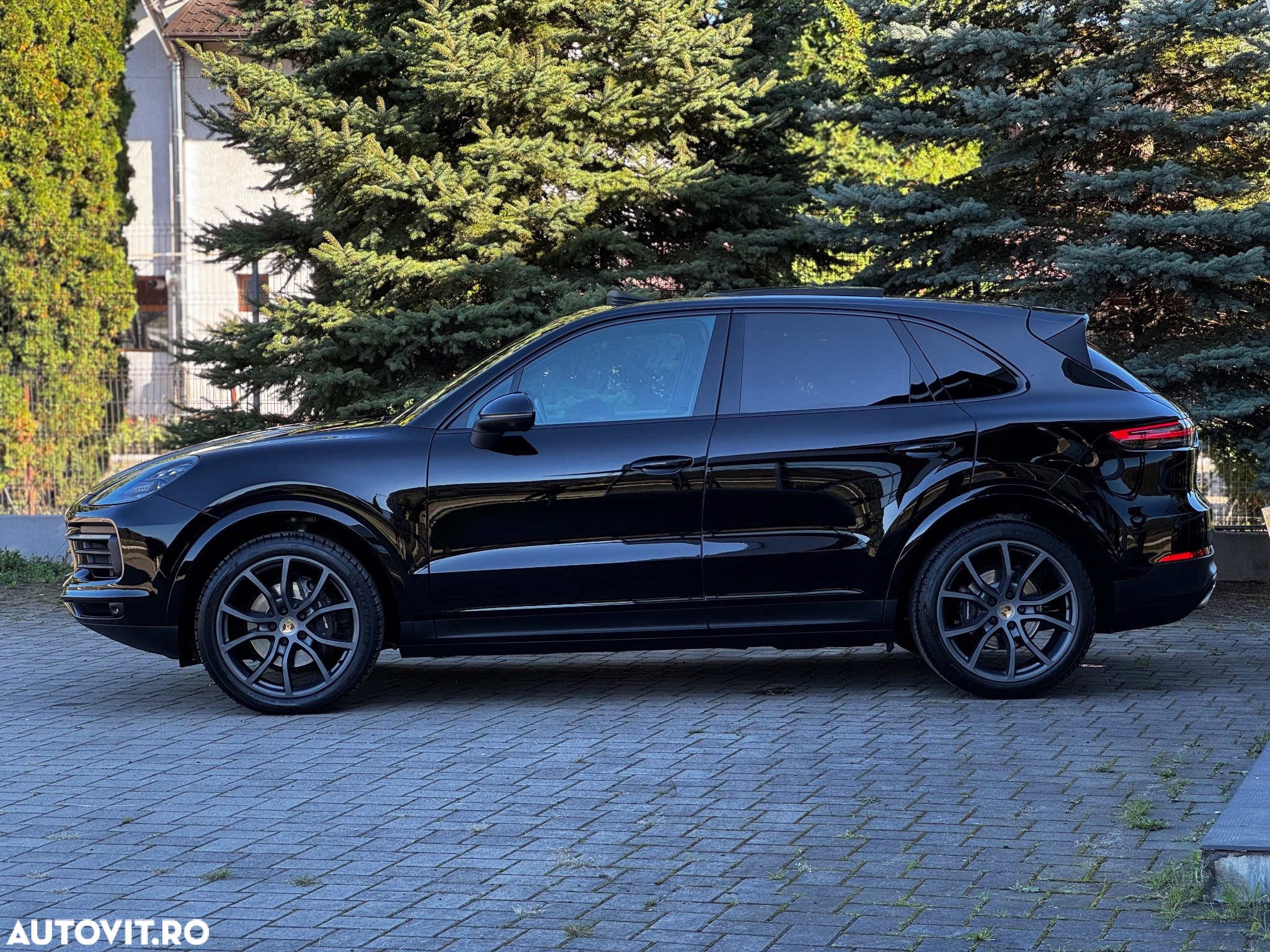 Porsche Cayenne Standard - 5