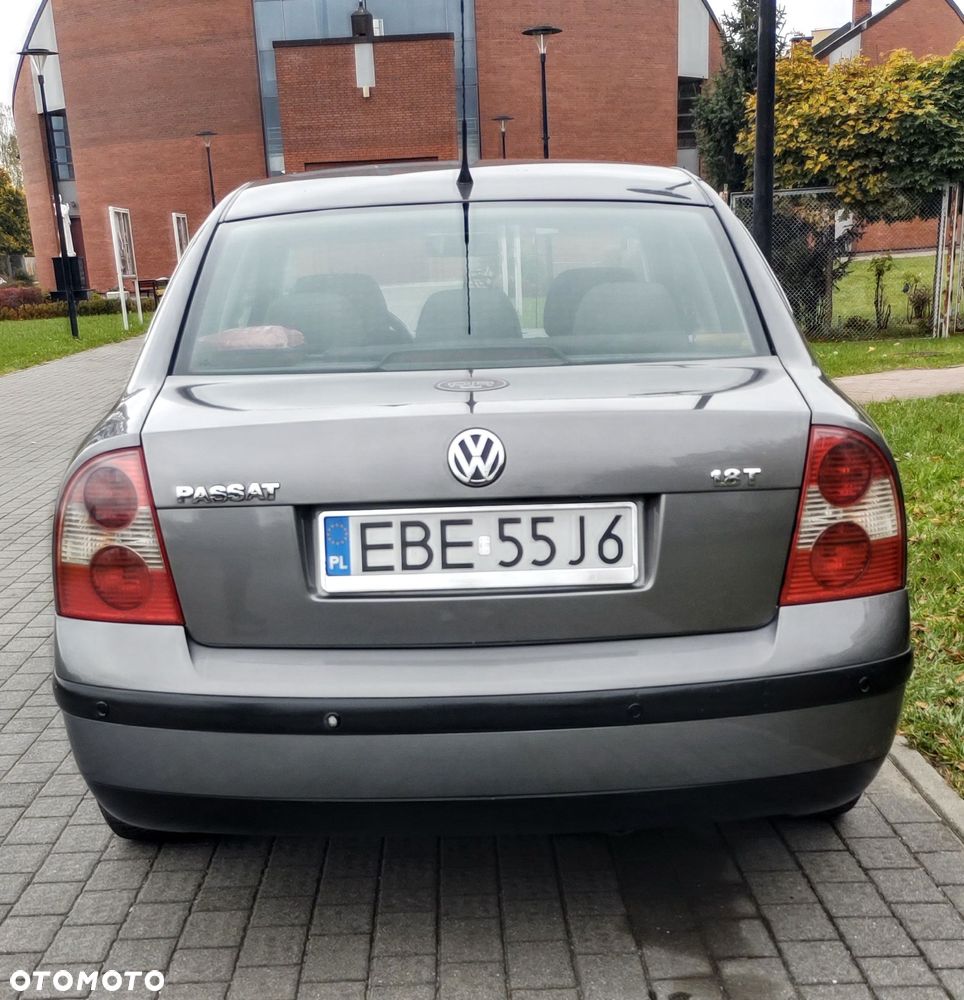 Volkswagen Passat - 7