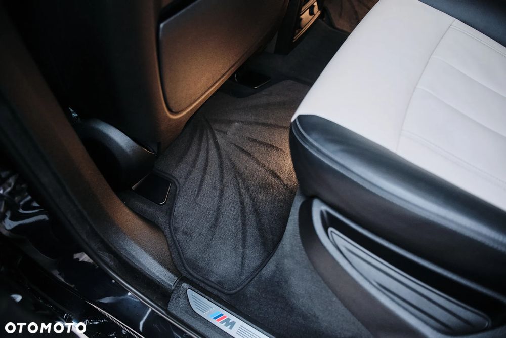 BMW X6 xDriveM50d - 22