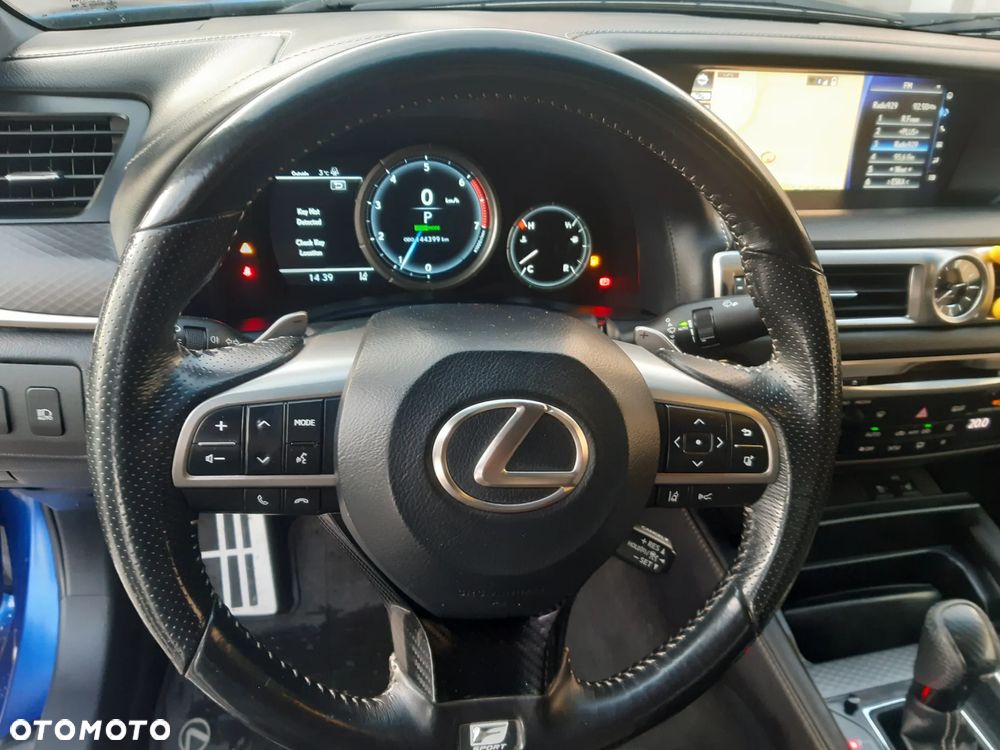 Lexus GS 200t / 300 F Sport - 22