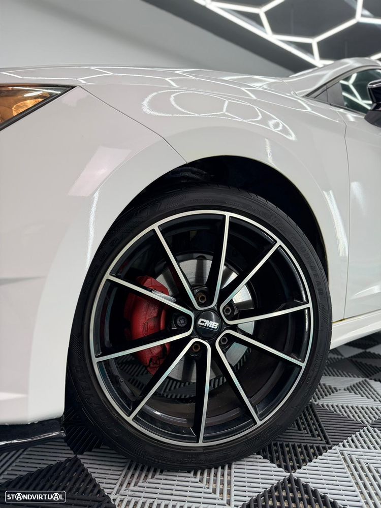 SEAT Leon ST 2.0 TDI S&S FR - 2