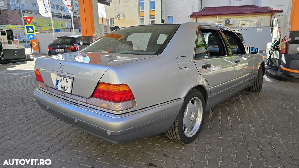 Mercedes-Benz W140 - 14