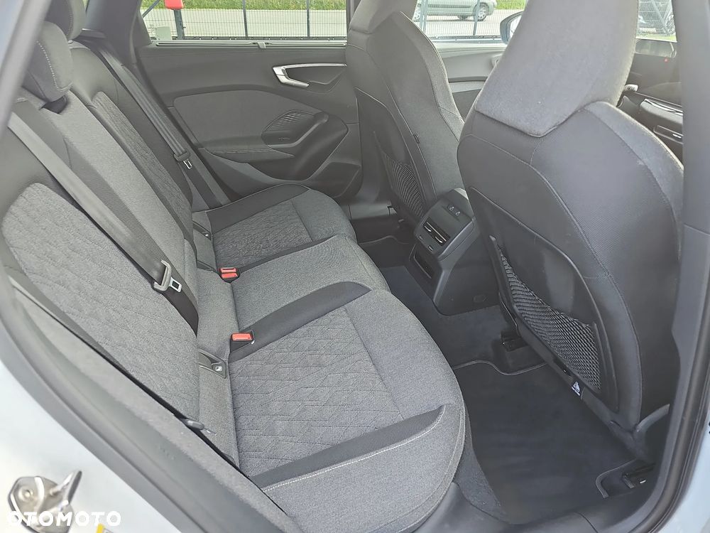 Audi A5 Avant TDI mHEV Quattro S tronic - 23