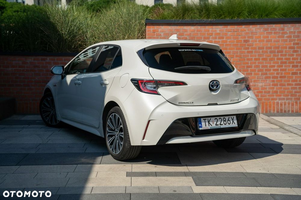 Toyota Corolla 1.8 Hybrid Comfort - 5