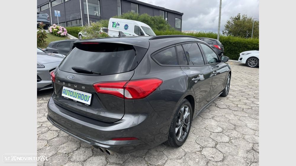 Ford Focus SW 1.5 TDCi EcoBlue ST-Line - 3