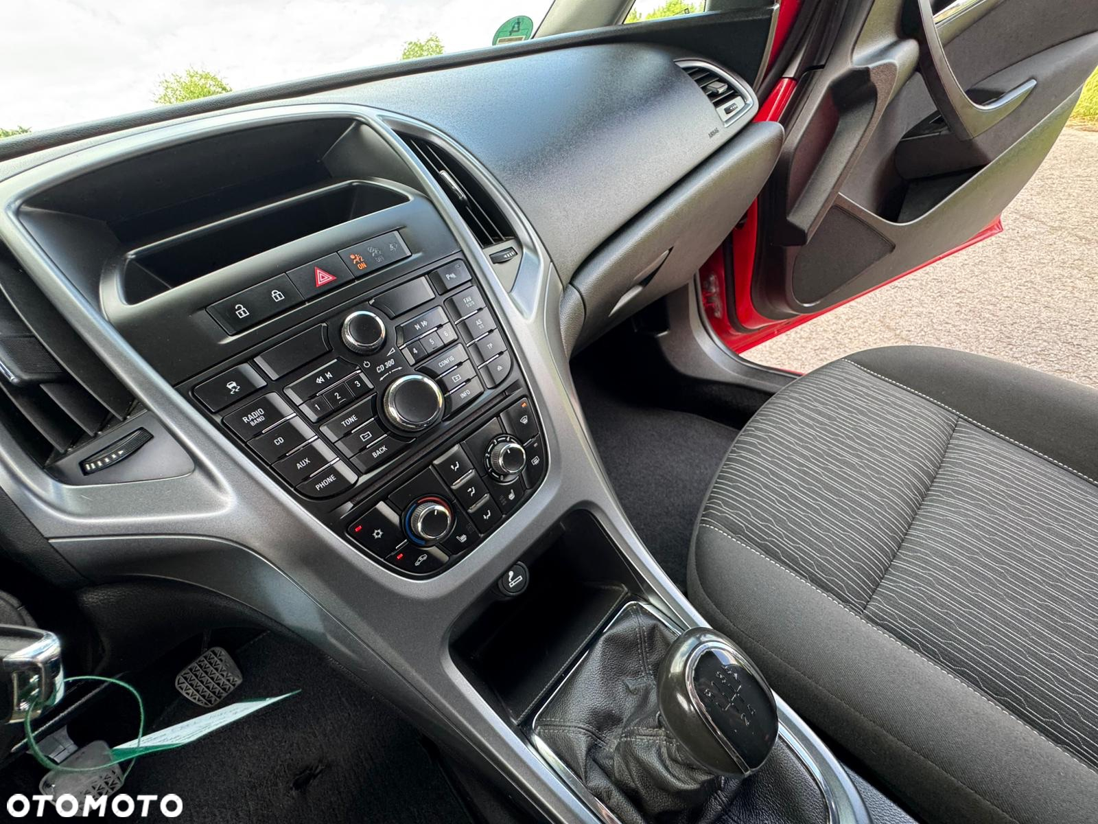 Opel Astra 1.6 Sports Tourer Innovation - 31