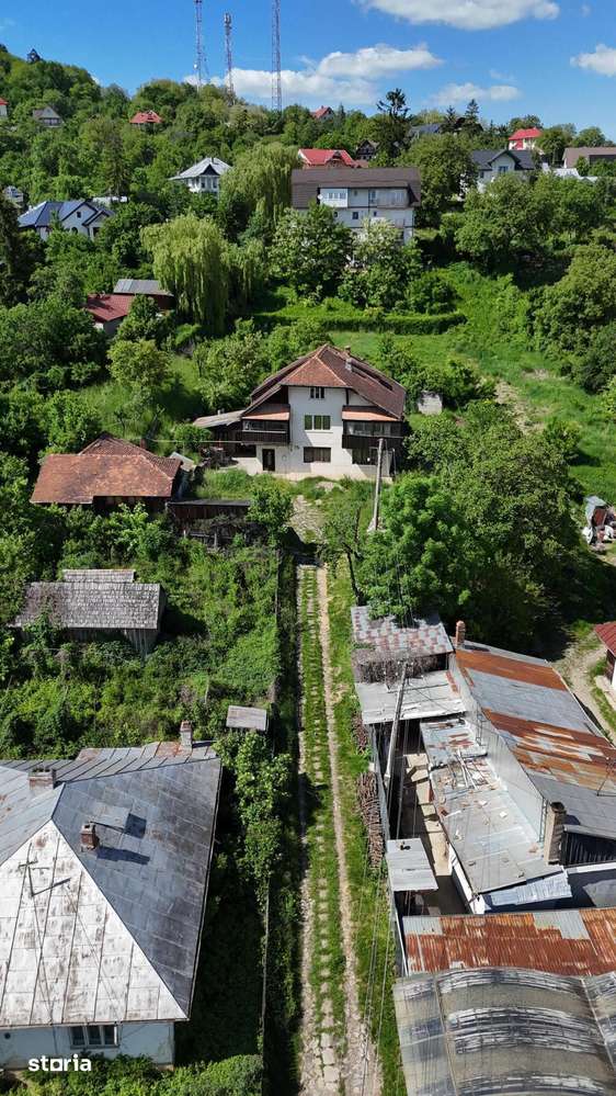 Vilă P+1+M, teren 1.584 mp, poziție ultracentrală – Târgu Neamț - Imagine principală: 2/18
