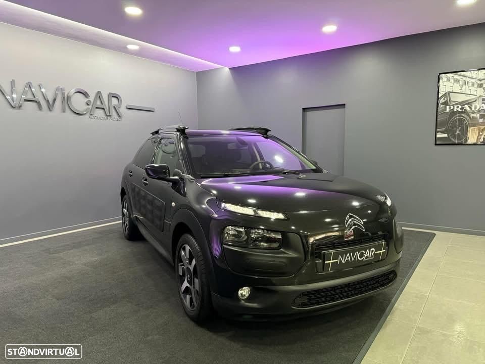 Citroën C4 Cactus 1.2 PureTech Shine Pack - 32