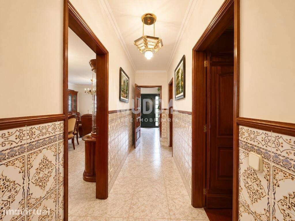 Moradia T4 com Excelente Área Exterior em Macinhata da Seixa, Oliveira - Grande imagem: 5/45