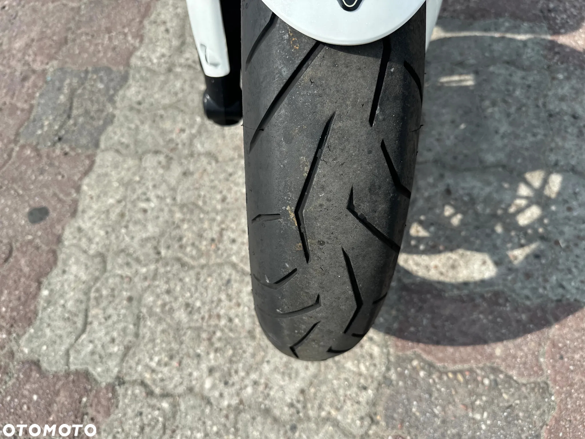 Triumph Street Triple - 13