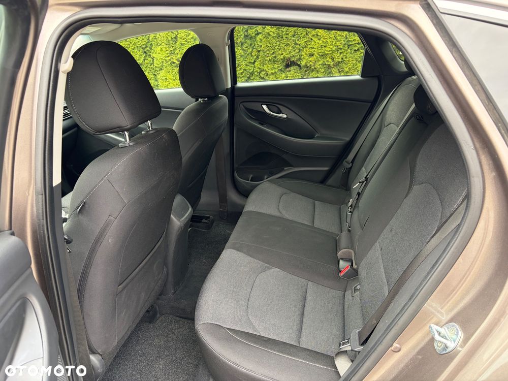Hyundai i30 1.5 T-GDI 48V Smart - 6