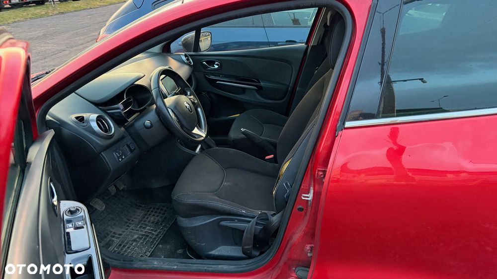 Renault Clio - 8