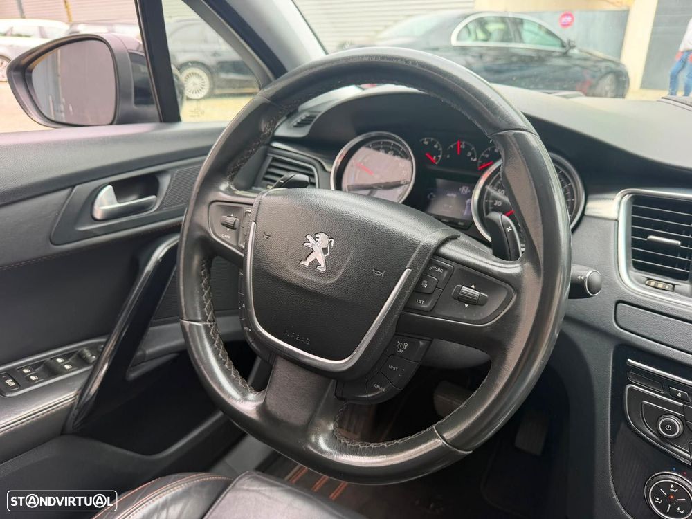 Peugeot 508 RXH 2.0 HDi Hybrid4 2-Tronic - 14