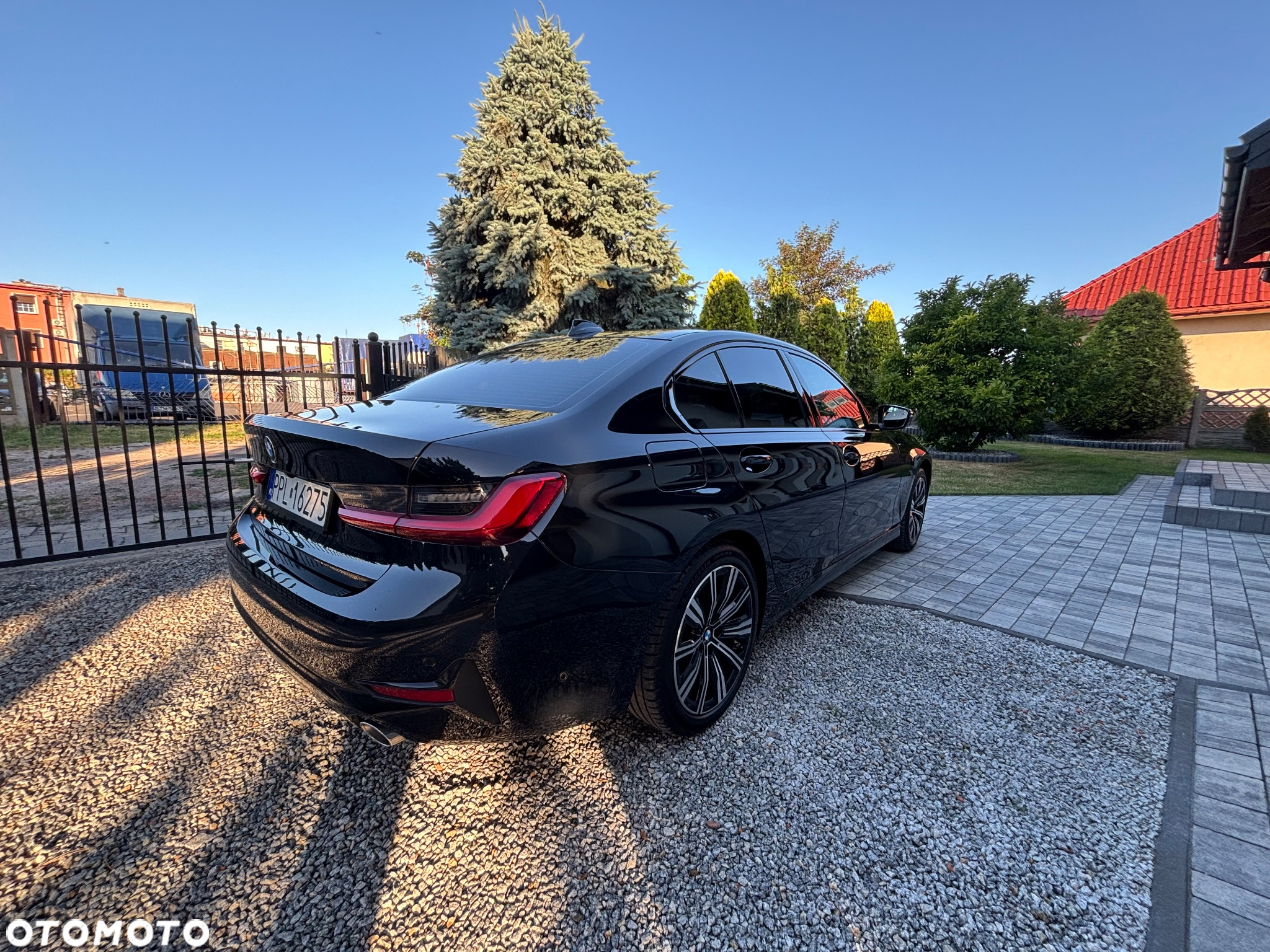 BMW Seria 3 318d Sport Line - 8