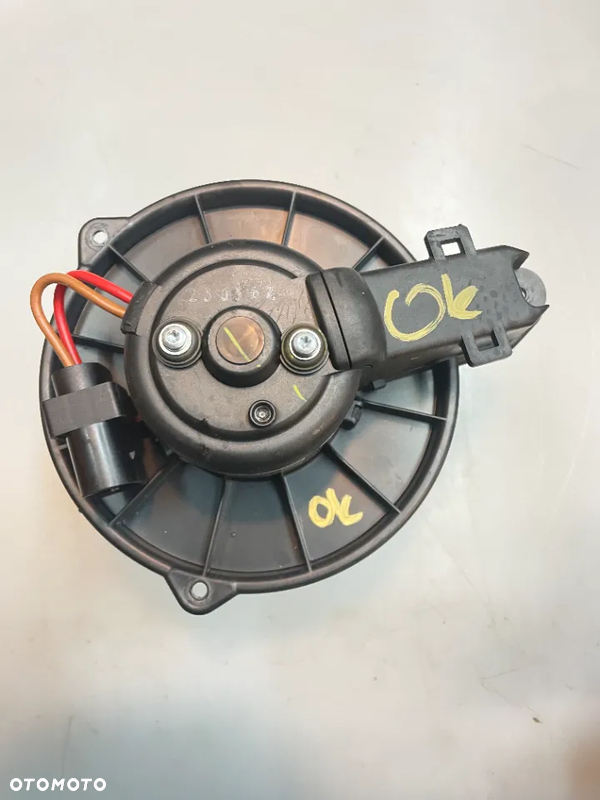 DMUCHAWA WENTYLATOR AUDI A6 C5 4B1820021B