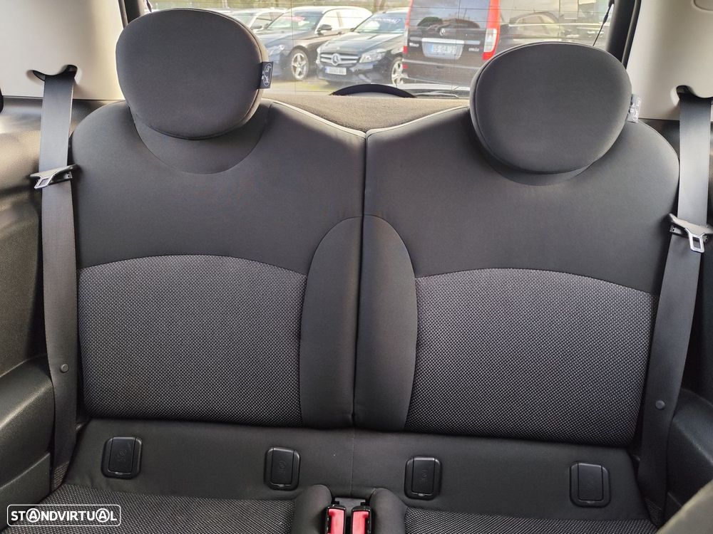 MINI 3 Portas One 1.4 - 21