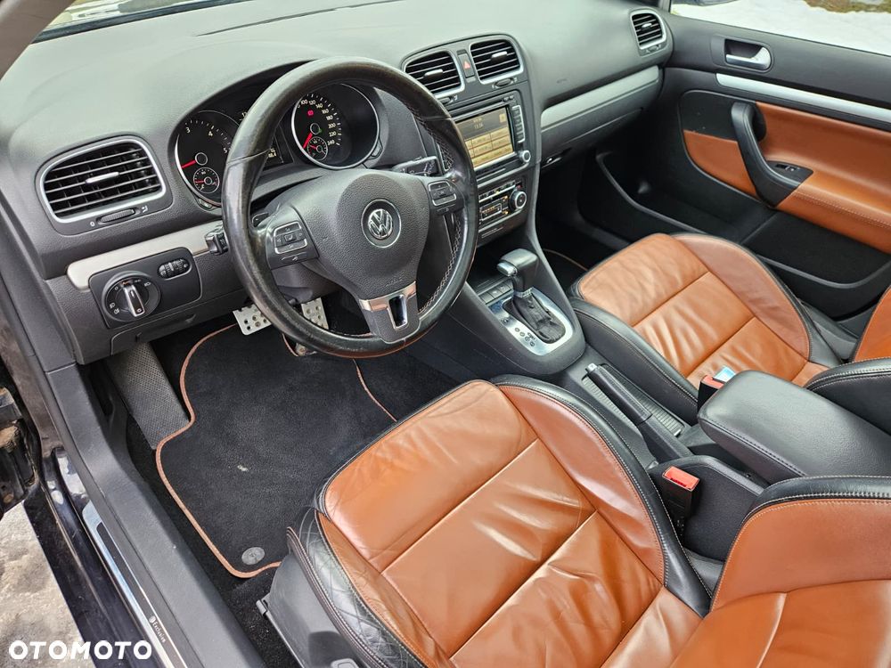 Volkswagen Golf 2.0 TDI Highline DSG - 12