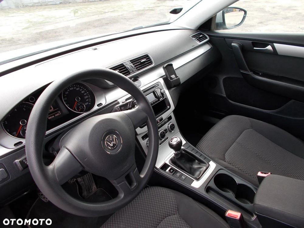 Volkswagen Passat 1.4 TSI BlueMotion Technology Trendline - 19