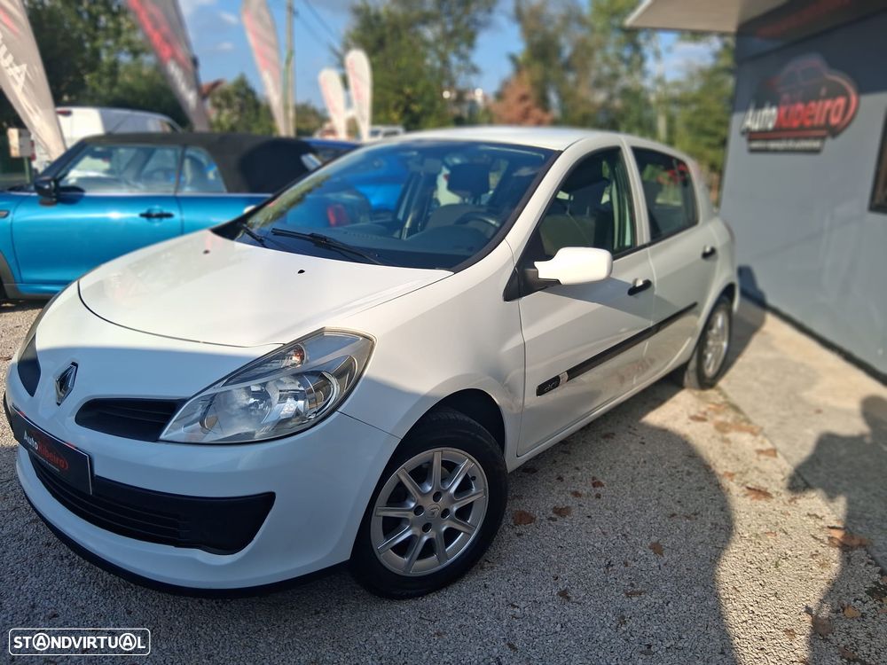 Renault Clio 1.5 dCi Confort - 4