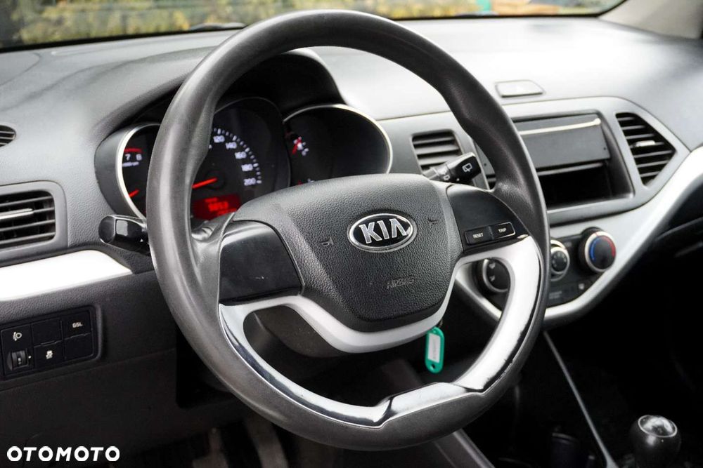 Kia Picanto - 10