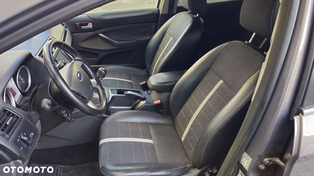 Ford Kuga 2.0 TDCi Titanium - 19