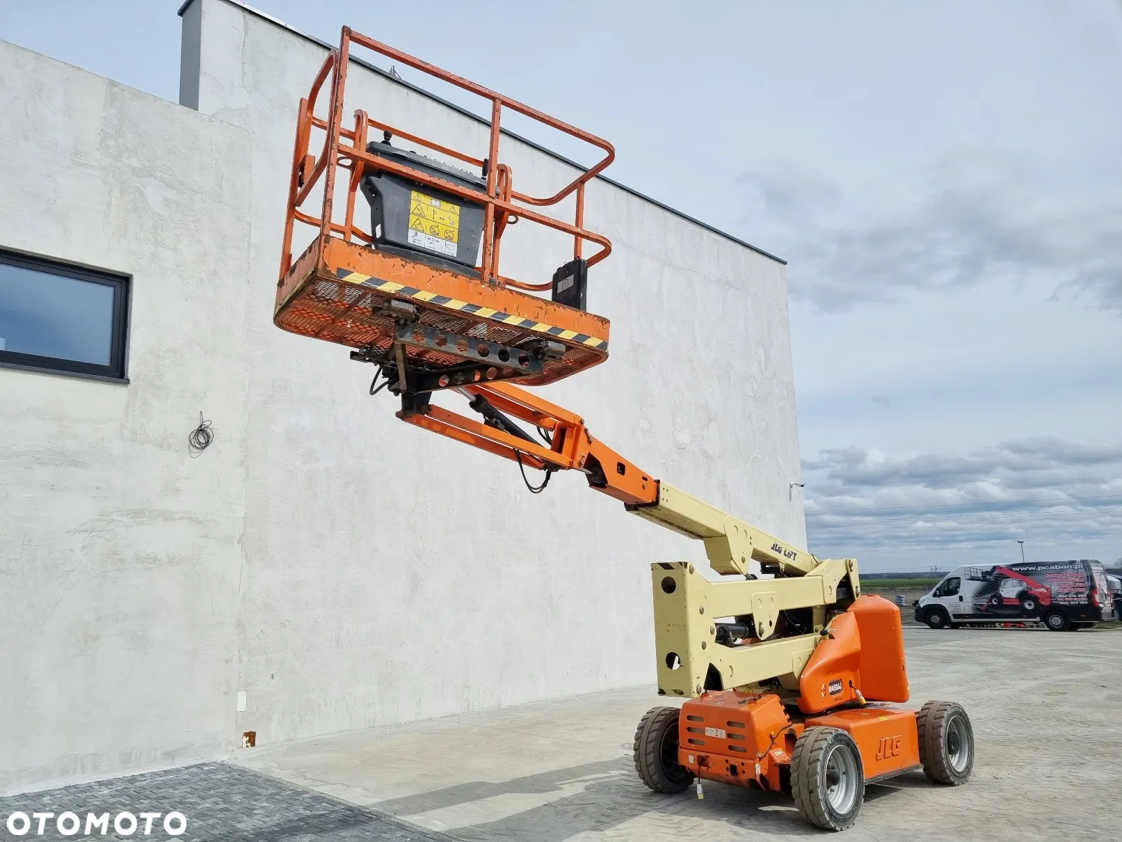 JLG M450AJ - M423 - 10