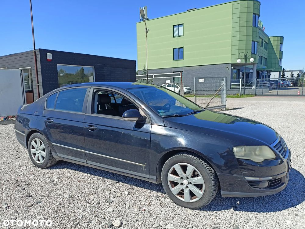 Volkswagen Passat - 5