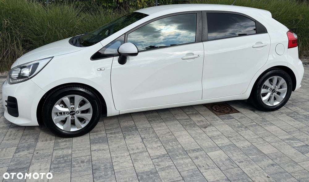 Kia Rio 1.2 Business Line - 30