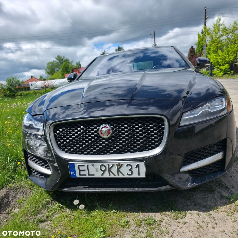 Jaguar XF 35t AWD R-Sport - 21