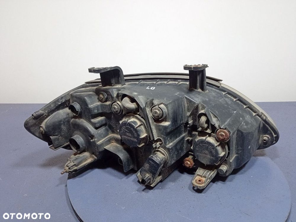 SSANGYONG RODIUS I REFLEKTOR LEWY PRZÓD LAMPA PRZEDNIA - 2