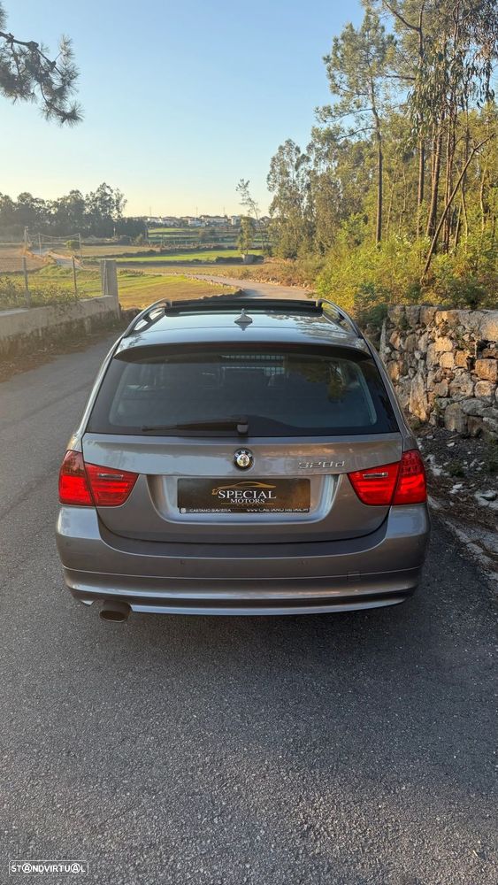 BMW 320 d Sport - 9