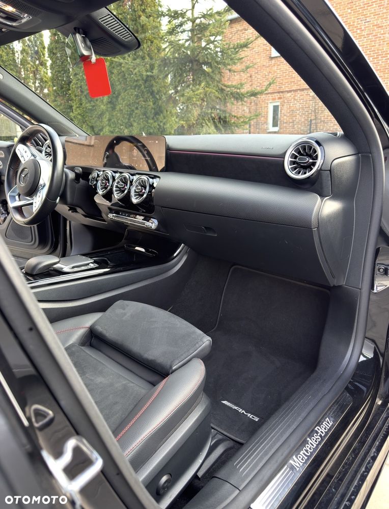 Mercedes-Benz Klasa A 180 d 8G-DCT AMG Line - 14