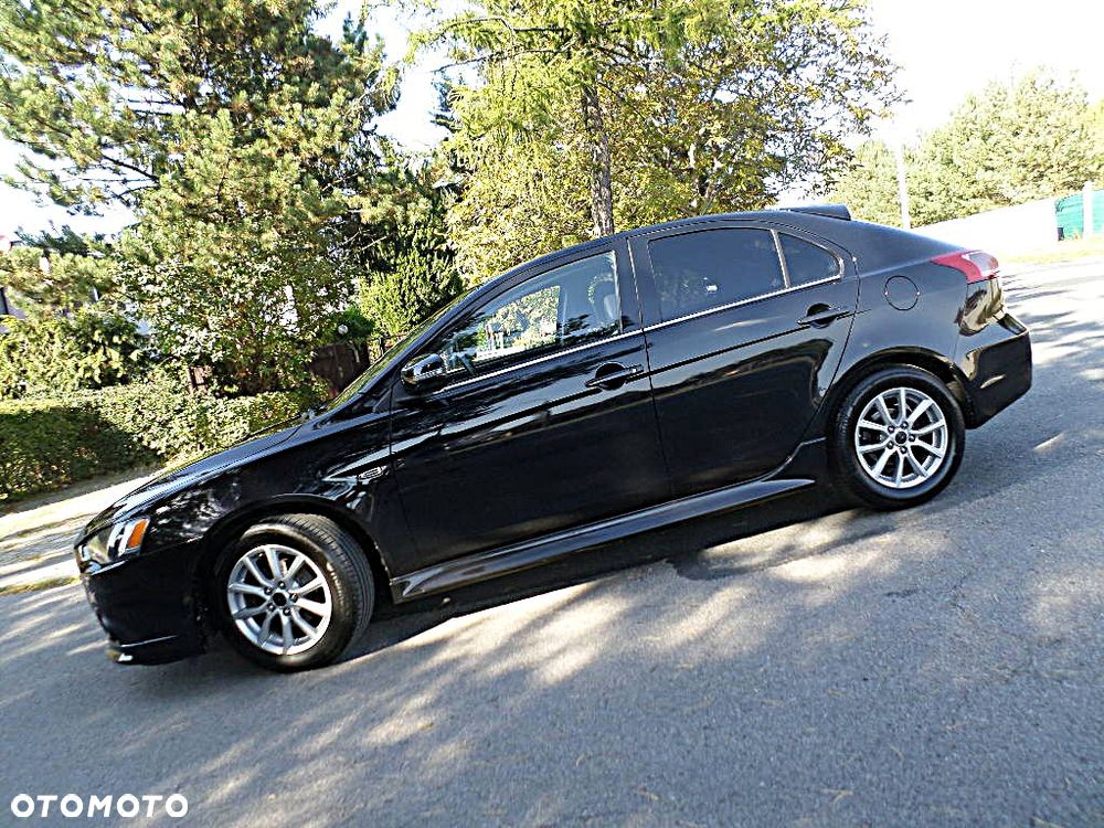 Mitsubishi Lancer Sportback 1.6 ClearTec Plus - 5