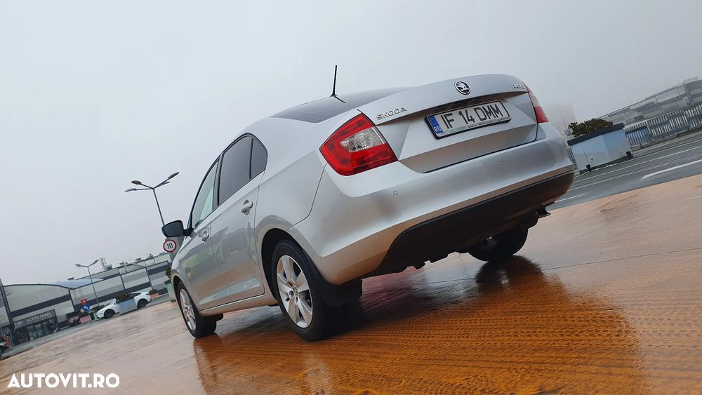 Skoda RAPID 1.2 TSI Style - 35