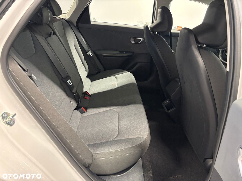 Kia K4 - 14