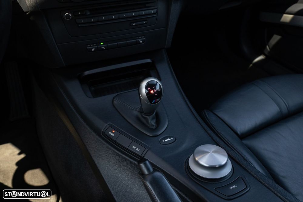 BMW M3 Auto - 25