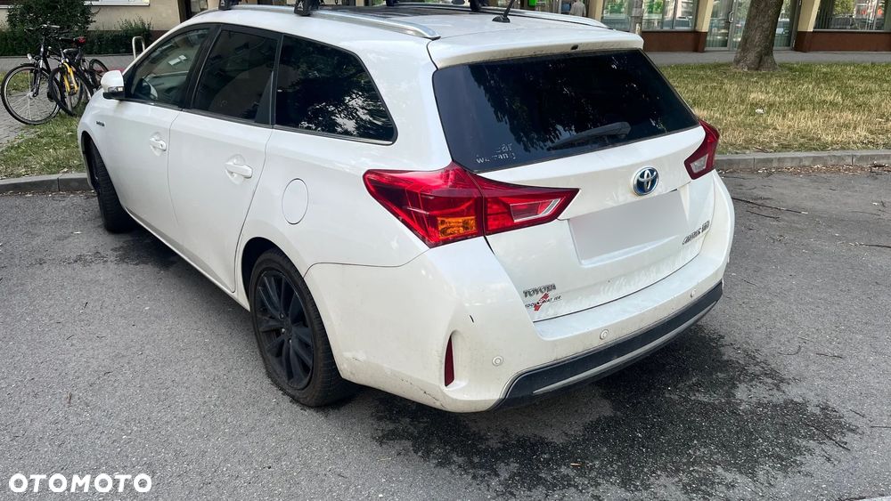 Toyota Auris - 1
