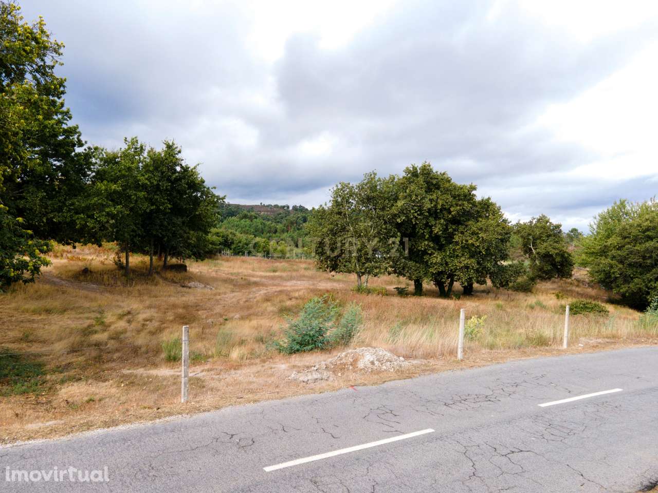 Terreno Rústico com viabilidade de construção em Manhuncelos, Marco de - Grande imagem: 2/9